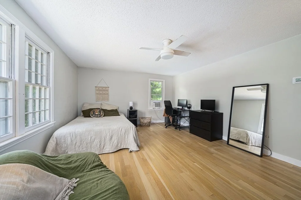 Photo of 112 Peterson Path