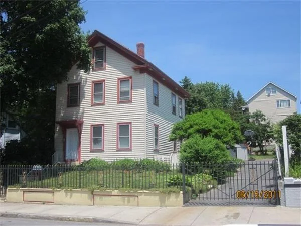 Photo of 159 High St