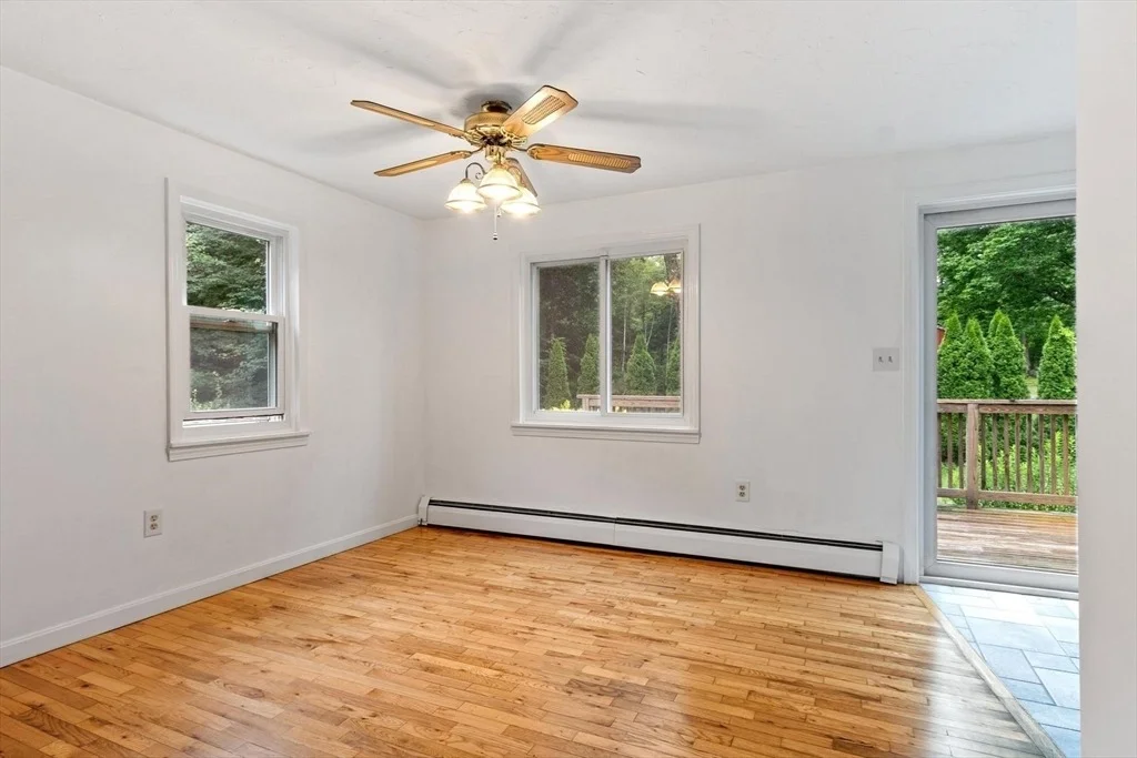 Photo of 90 Royalston Rd
