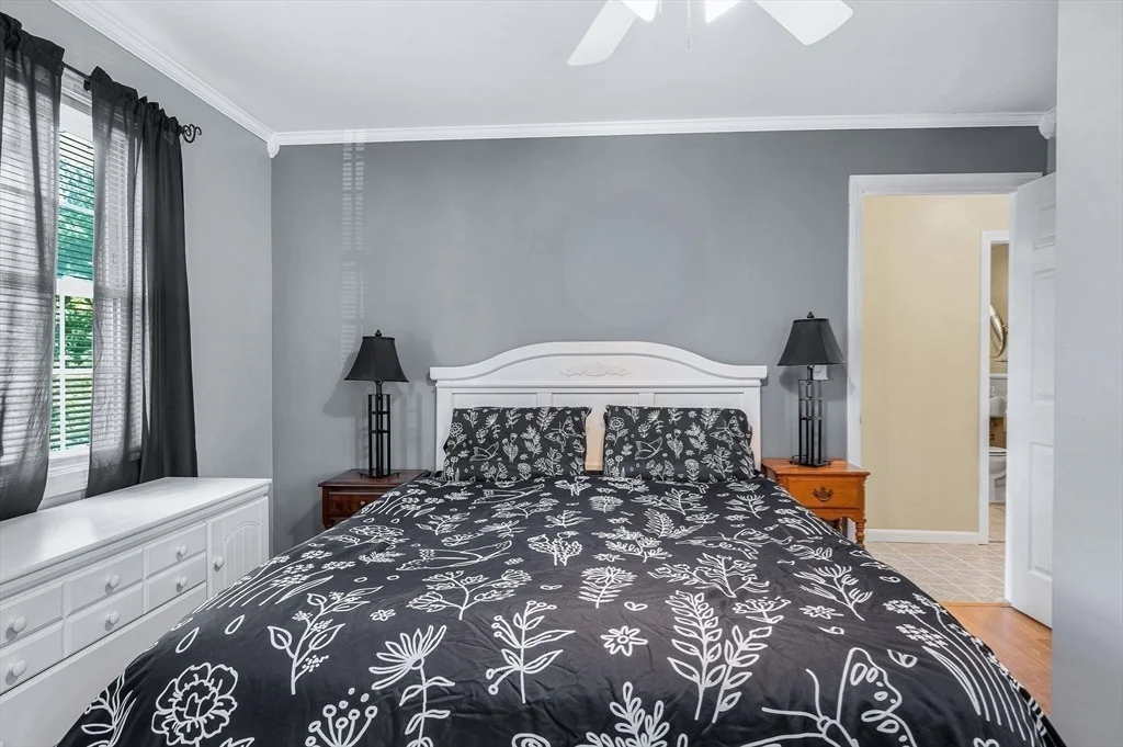 Photo of 231 Bouchard Ave