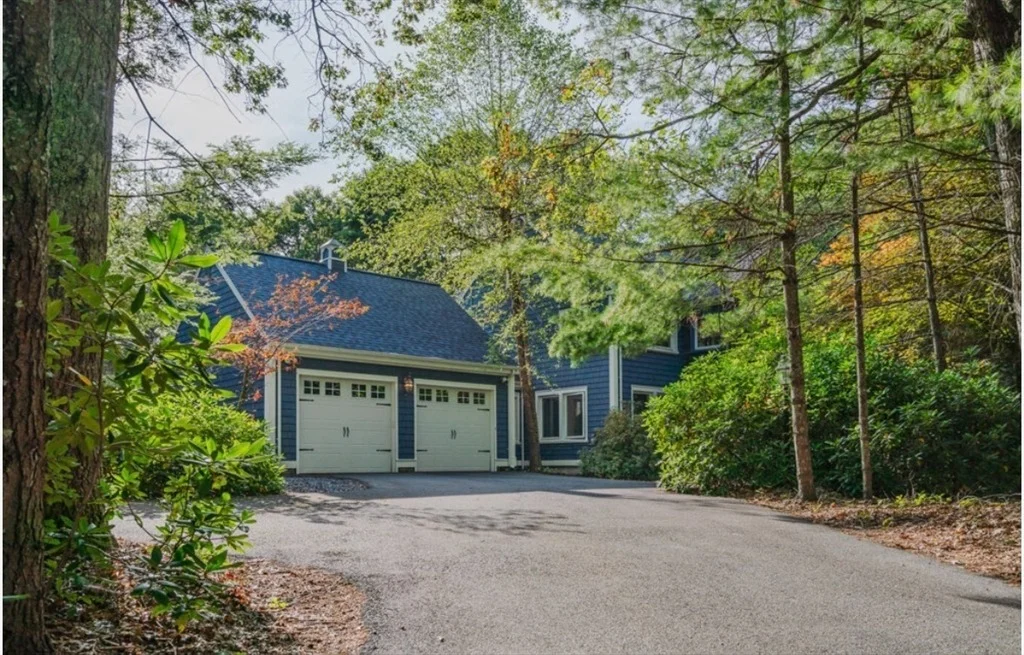 Photo of 7 Mink Trap Ln