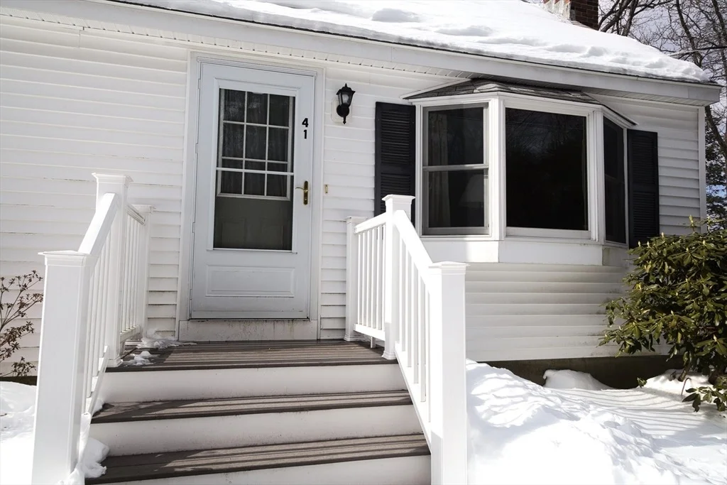 Photo of 41 Taylor Rd