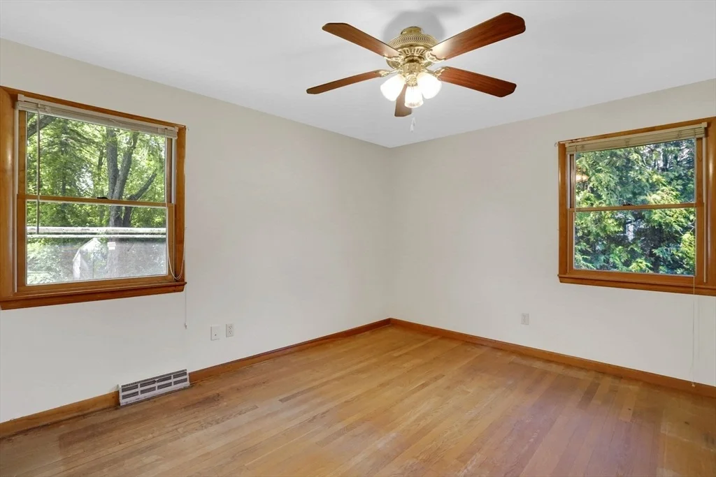Photo of 152 Kendall St