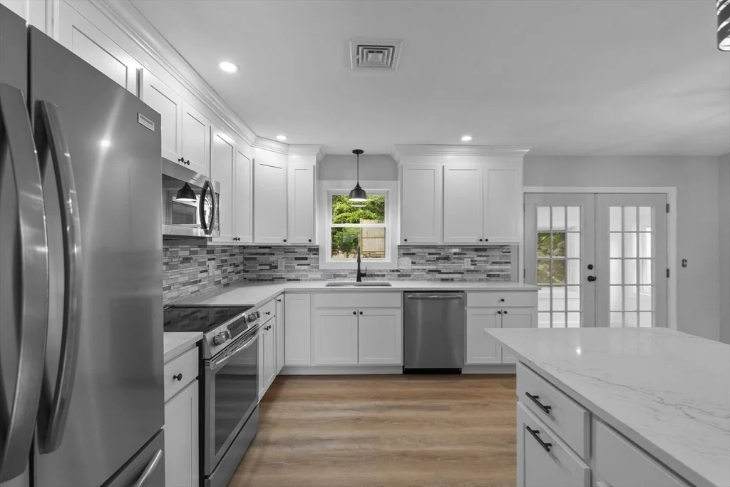 Photo of 48 Lansing Rd