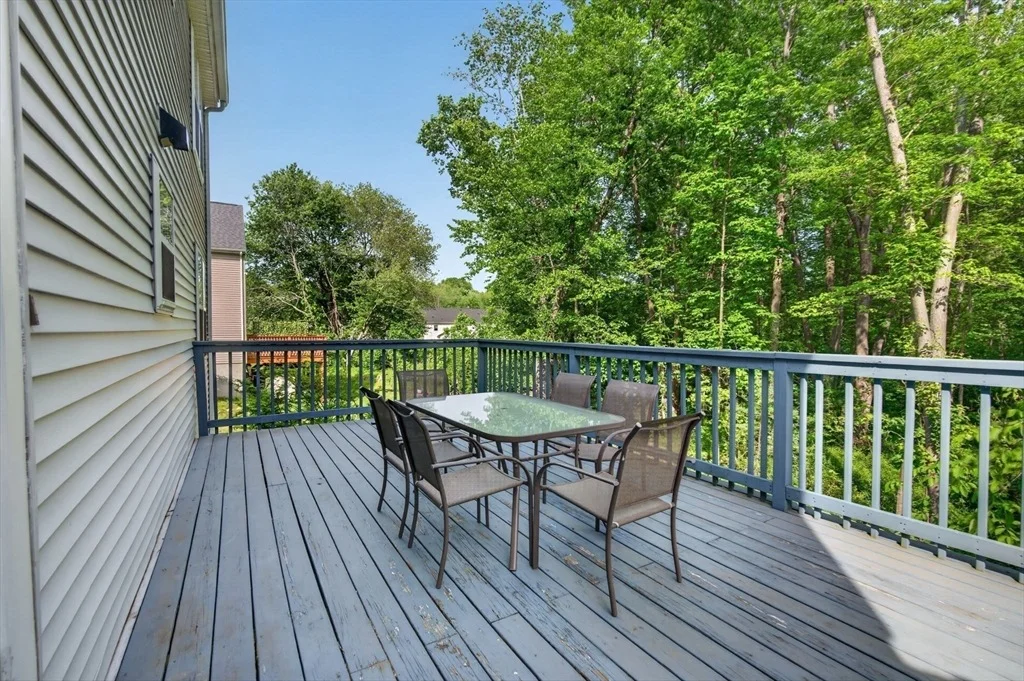 Photo of 30 Bucklin Rd