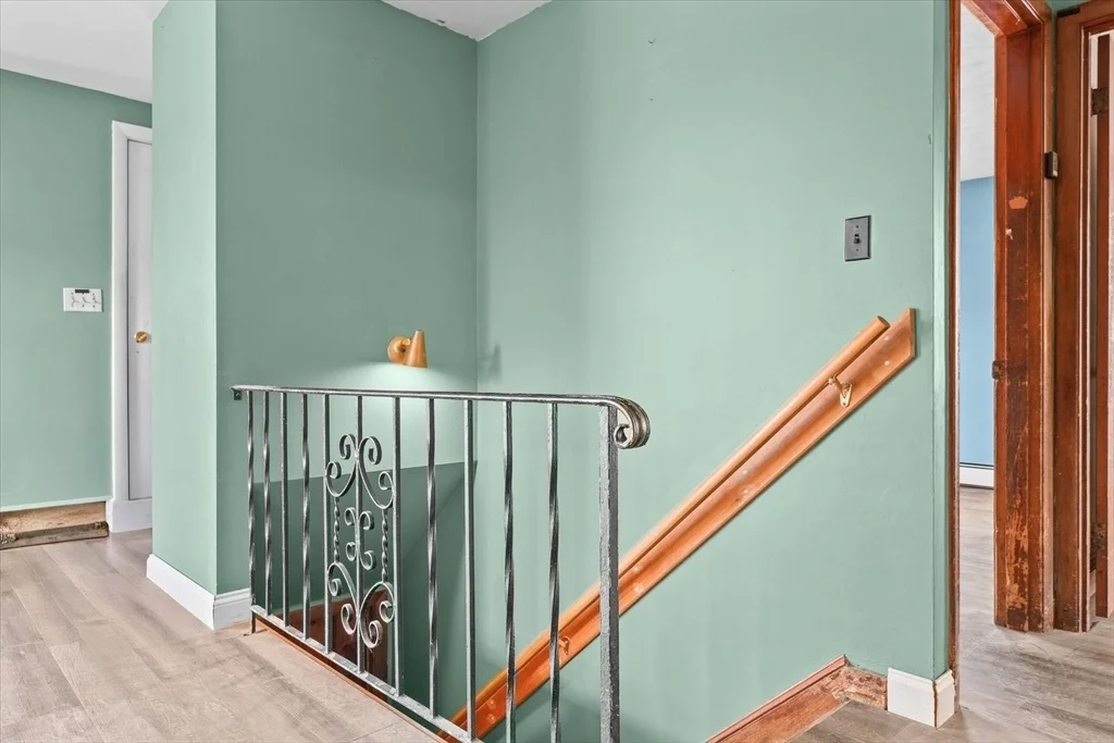 Photo of 46 Staaf Rd