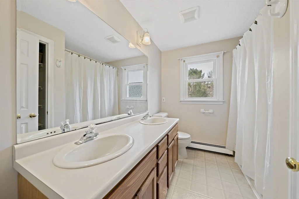 Photo of 1221 Ocean Street