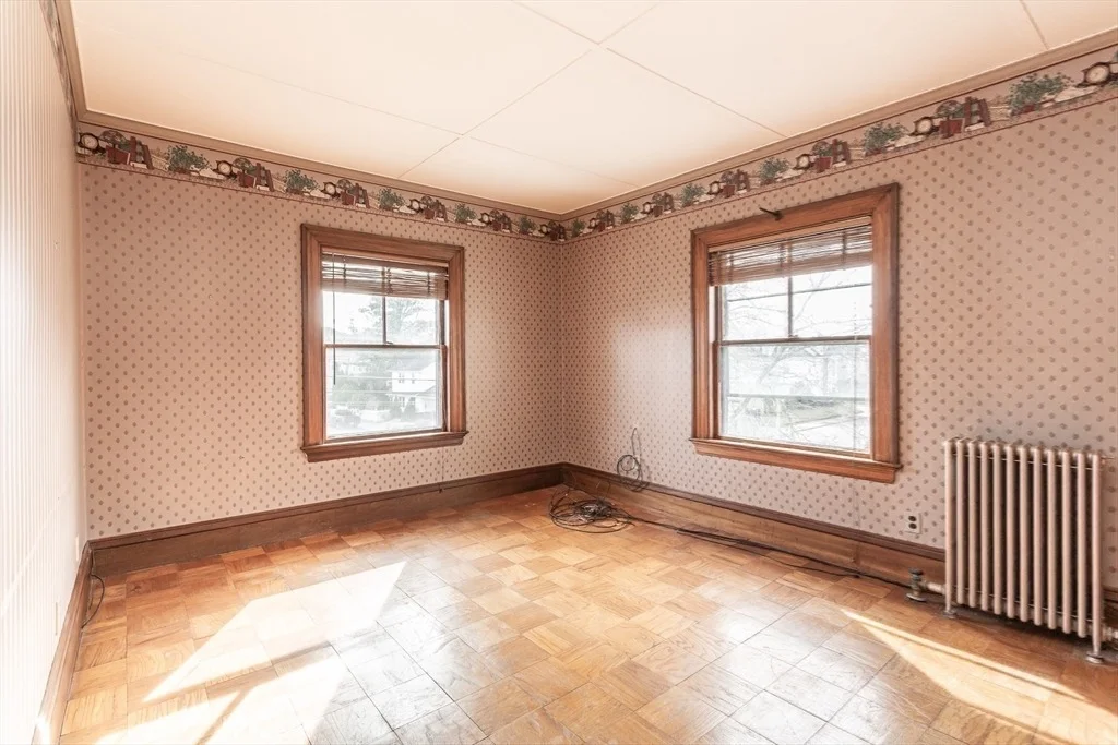 Photo of 445 Madison St