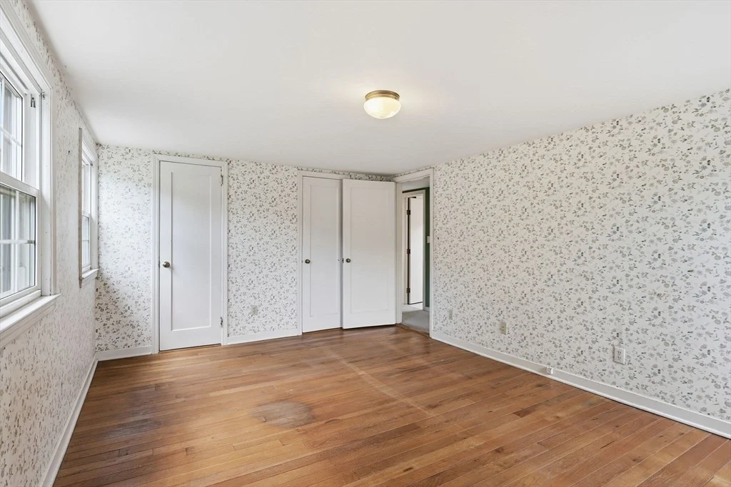 Photo of 47 Fenway Dr