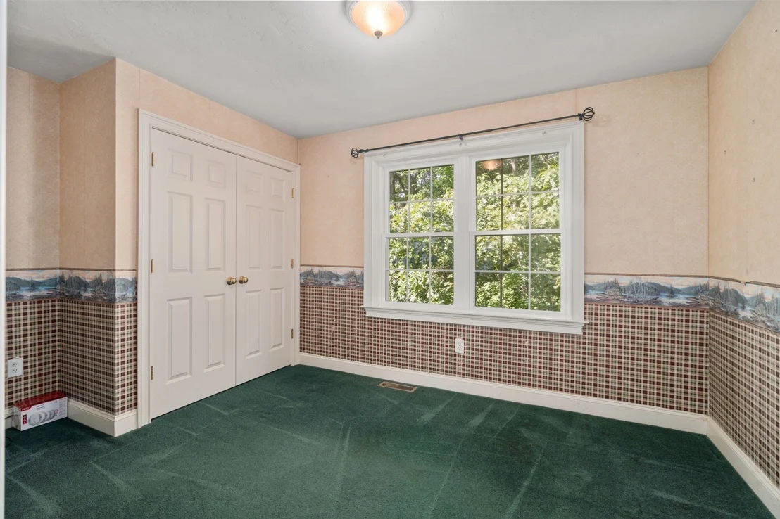 Photo of 34 Laurelwood Dr