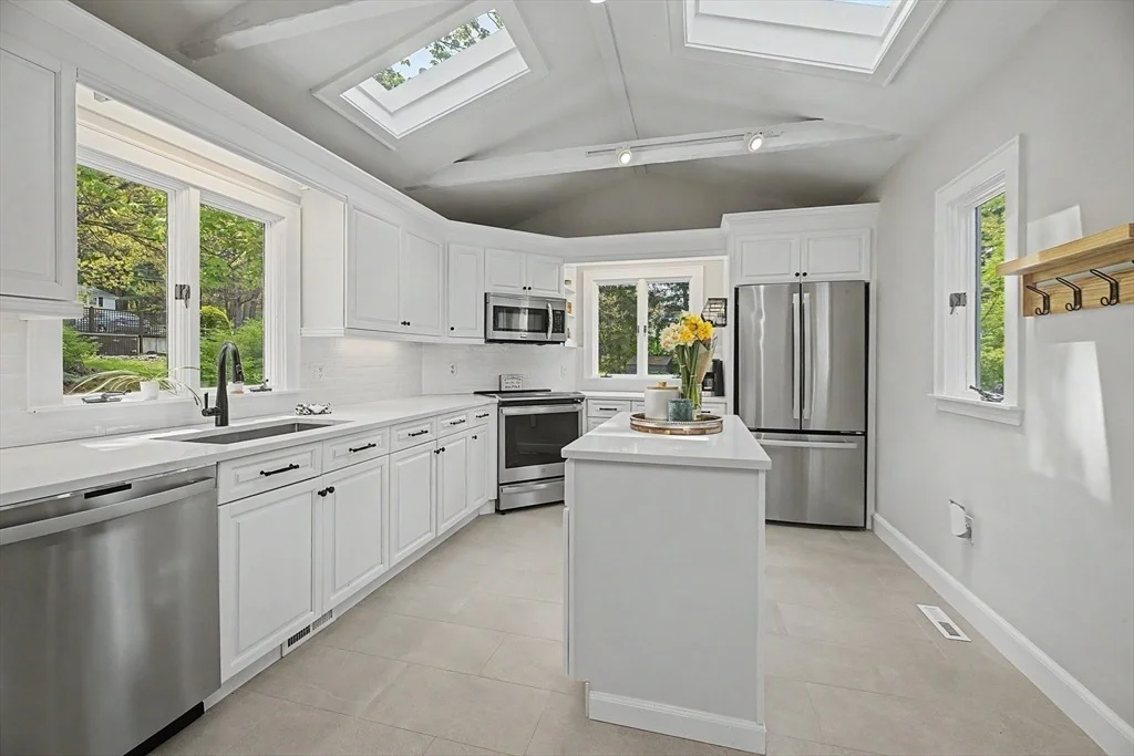 Photo of 9 Macdonald Circle