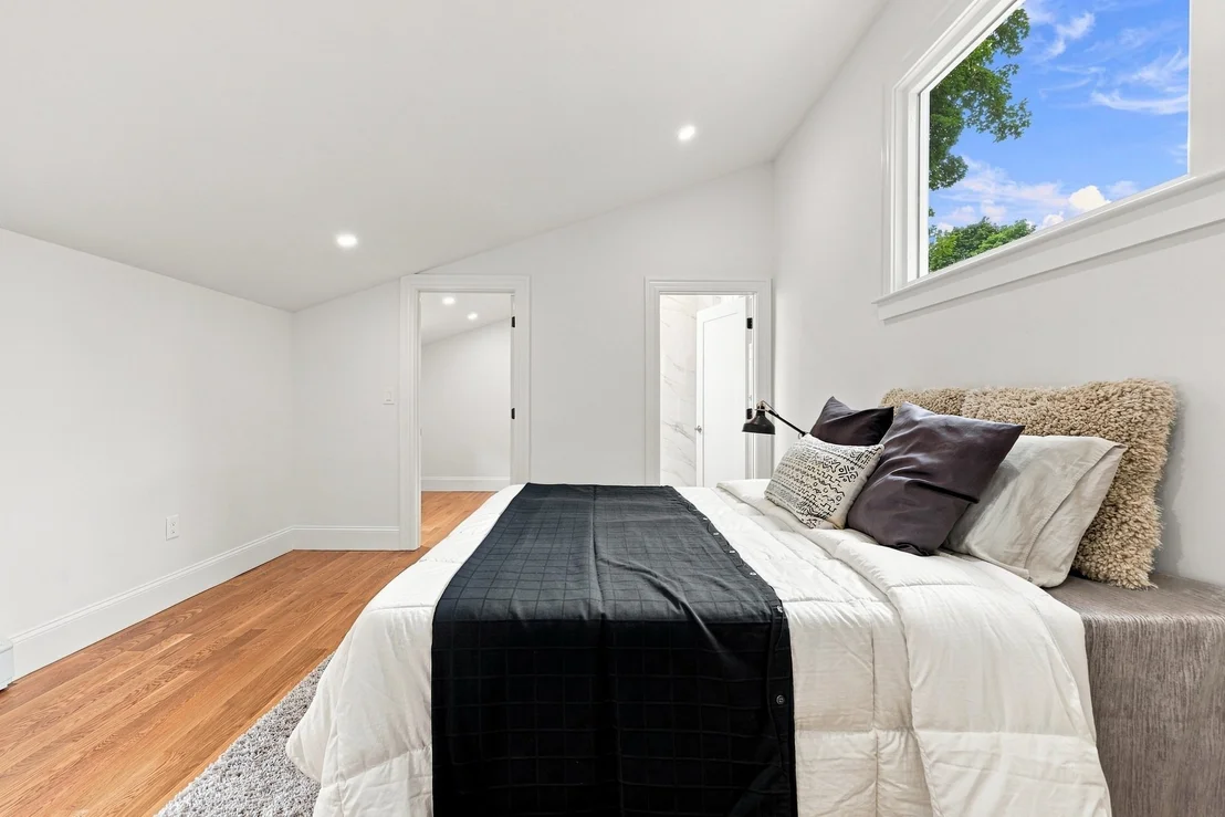 Photo of 121 Elm St