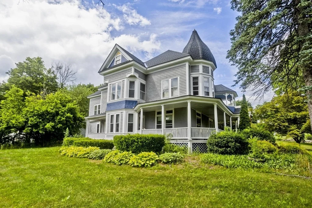 Photo of 102 Church Street