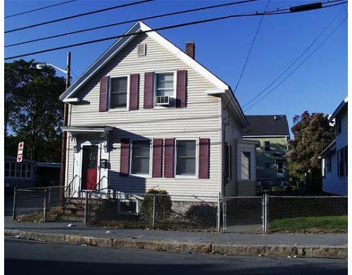 Photo of 673 Broadway St