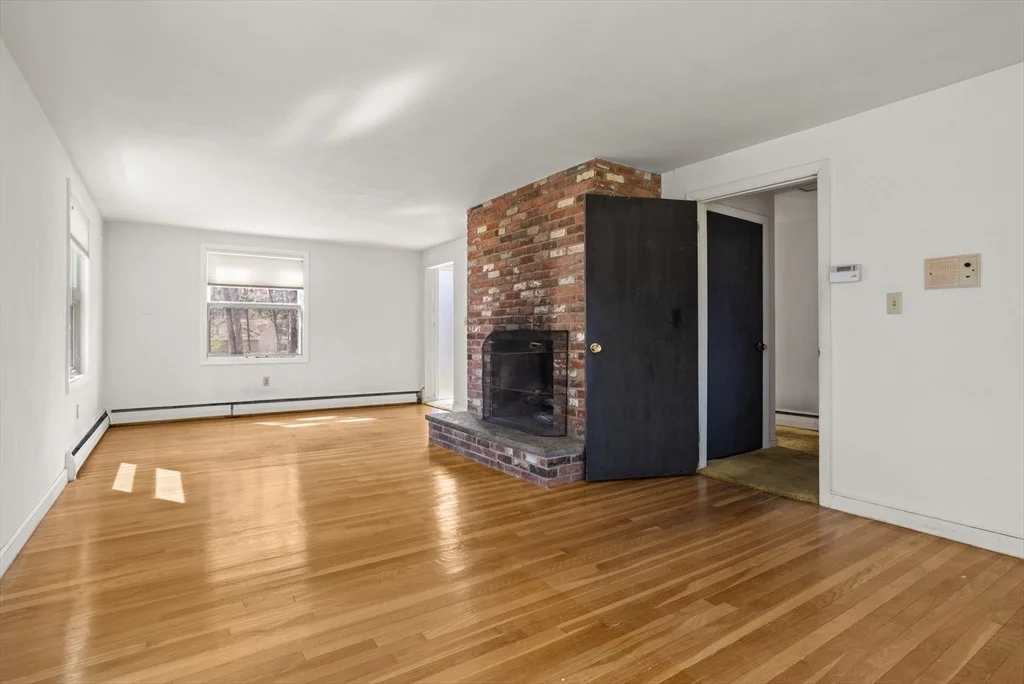 Photo of 88 Lakeview Rd