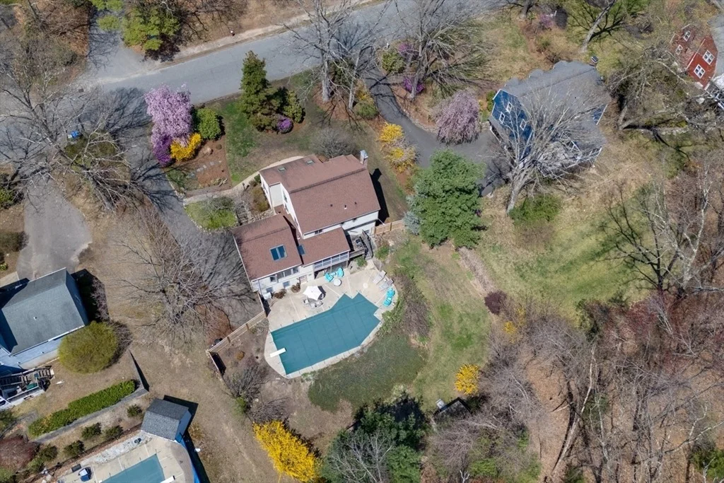 Photo of 166 Willowgate Rise