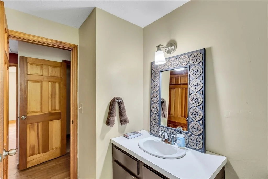 Photo of 804 Putnam Ave
