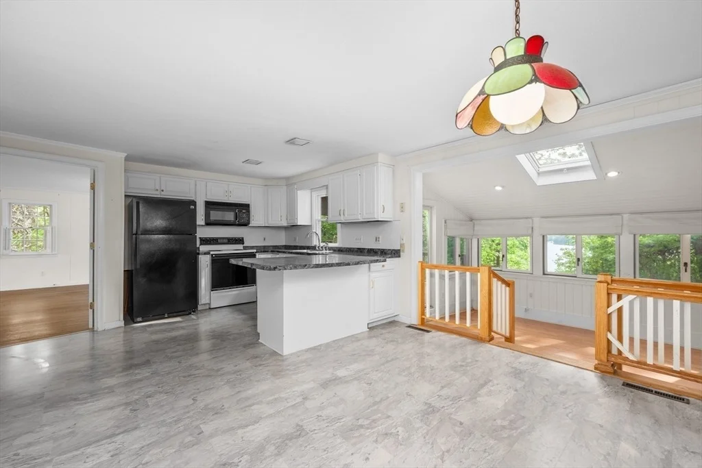 Photo of 272 Sheep Pond Dr