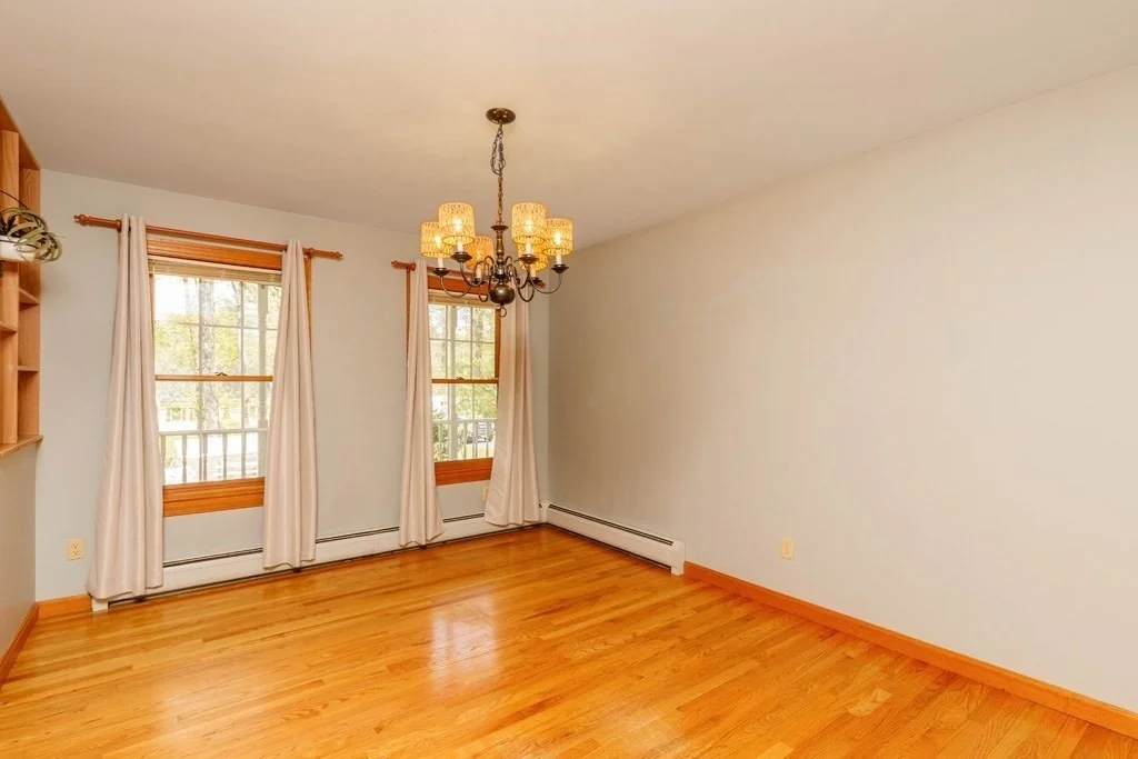 Photo of 1478 Conant Road