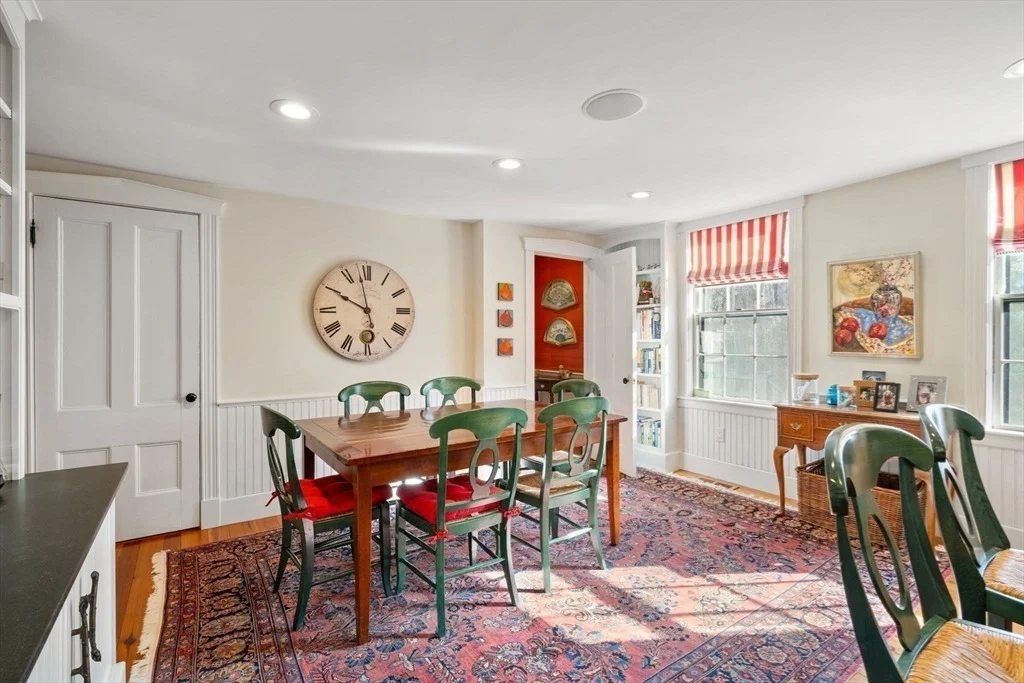 Photo of 338 Boston Post Road