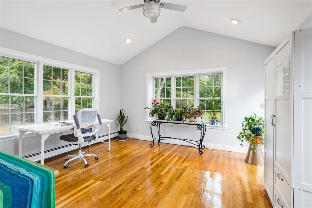 Photo of 32 Howard Road