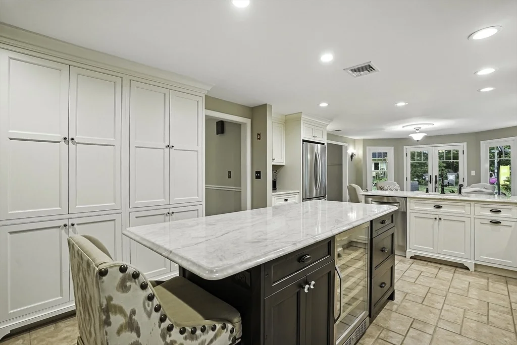 Photo of 9 Oak Hill Road