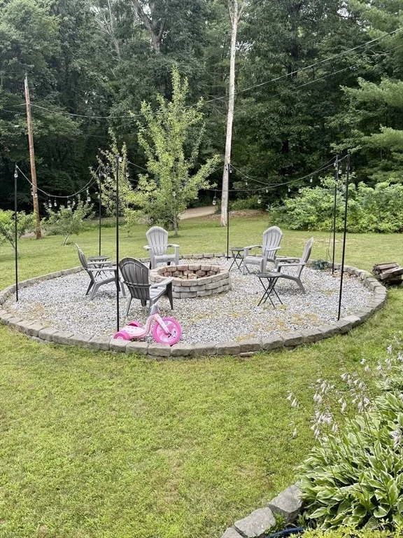 Photo of 5 White Birch Dr