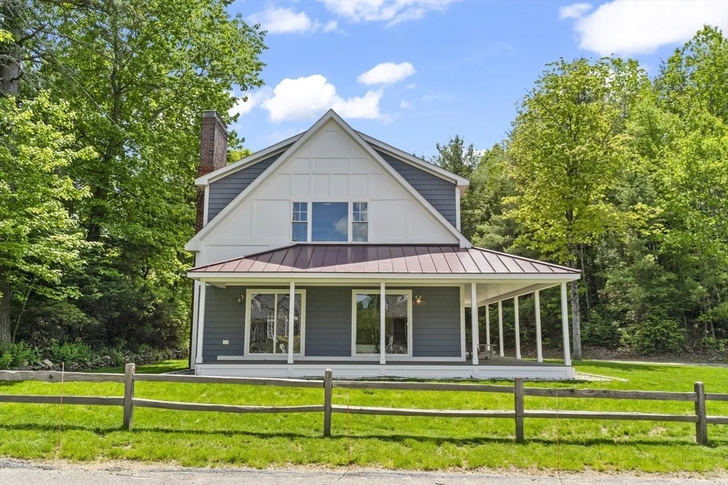 Photo of 20 Wachusett Dr