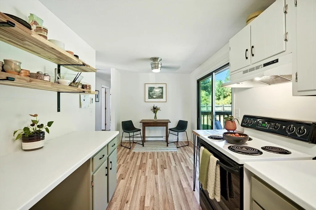 Photo of 1007 Westhampton Rd