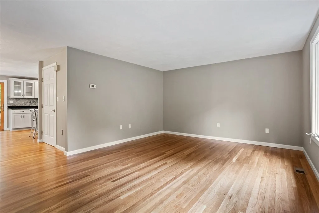 Photo of Unit 1 at 16 Deer Path