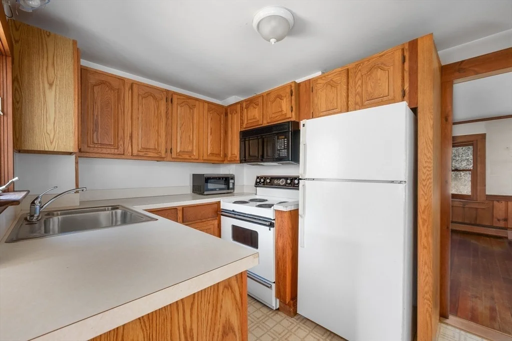 Photo of 25 Charlotte Ave