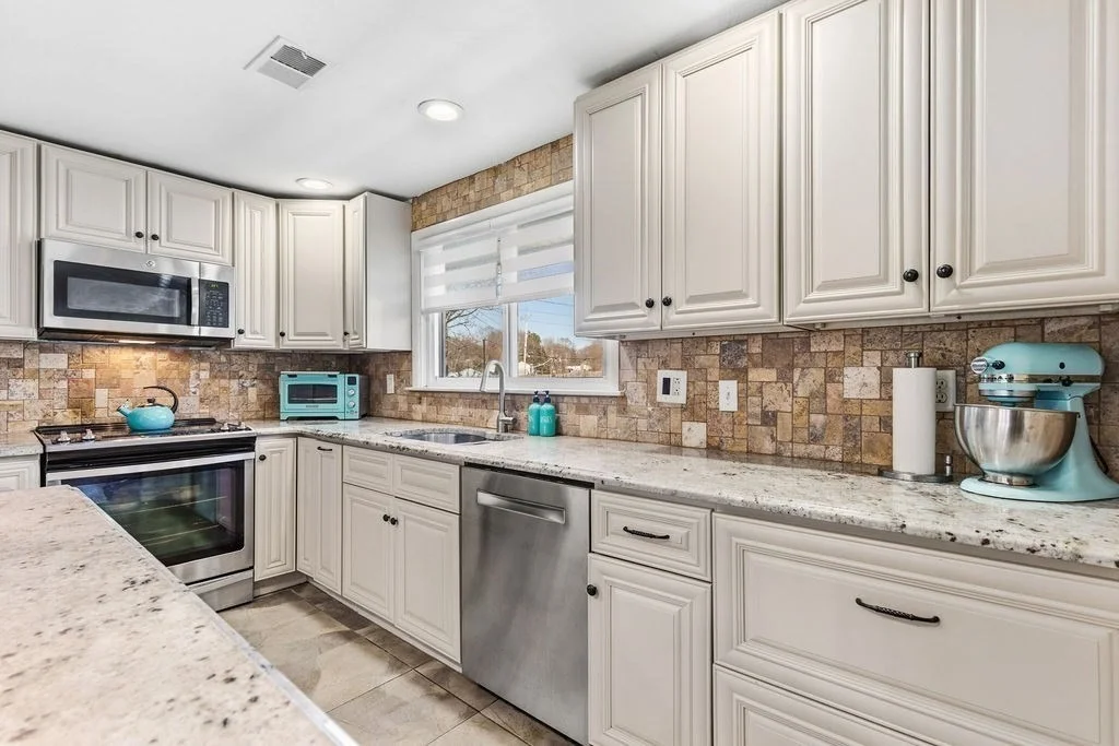 Photo of 145 Bates Rd