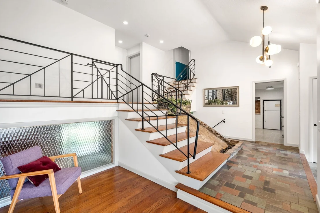 Photo of 326 Williams