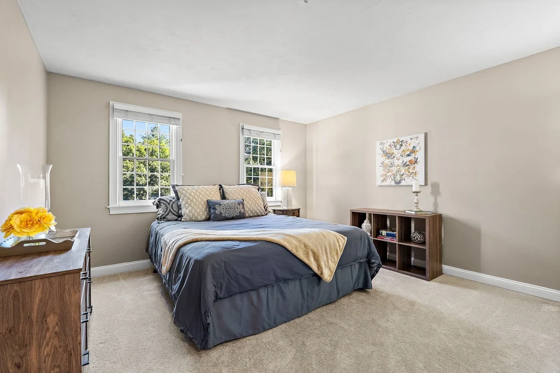 Photo of 68 Quaker Lane