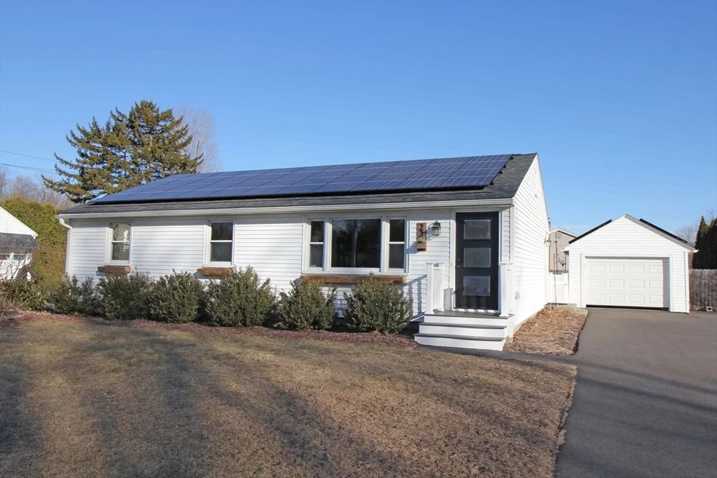 Photo of 23 East Maple Street