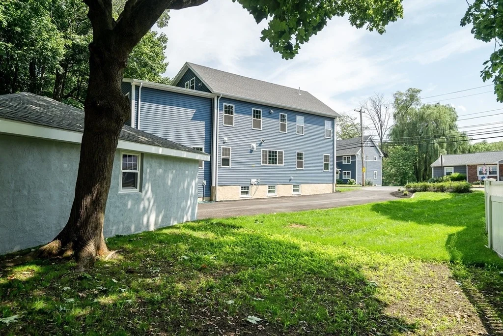Photo of 8 Slayton Rd