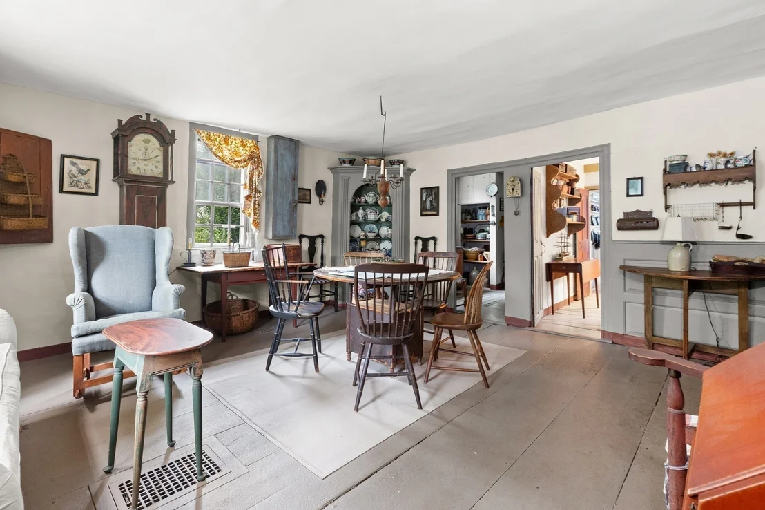 Photo of 146 Leonard St