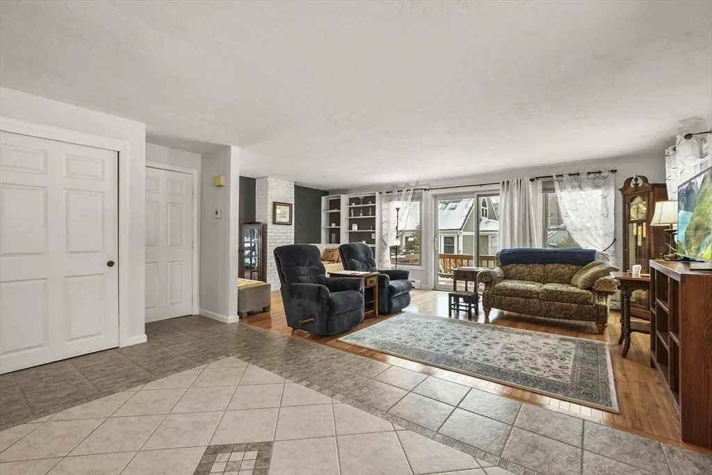 Photo of Unit 18 at 18 Fieldstone Street