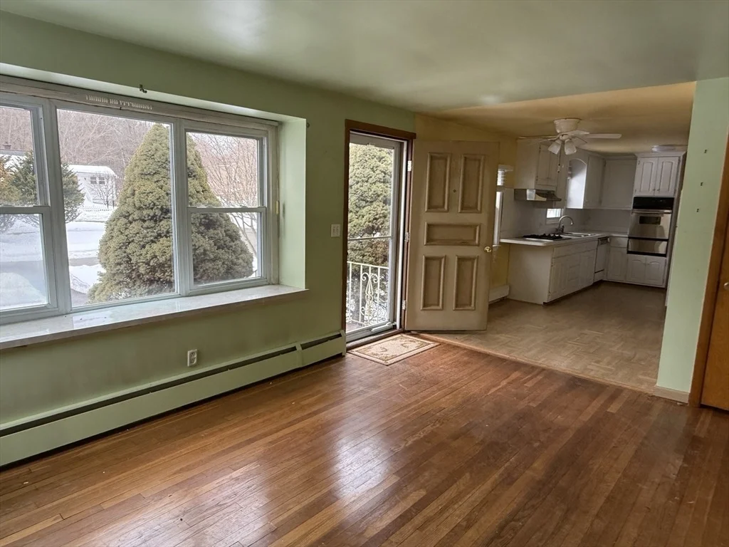 Photo of 8 Sycamore Cir