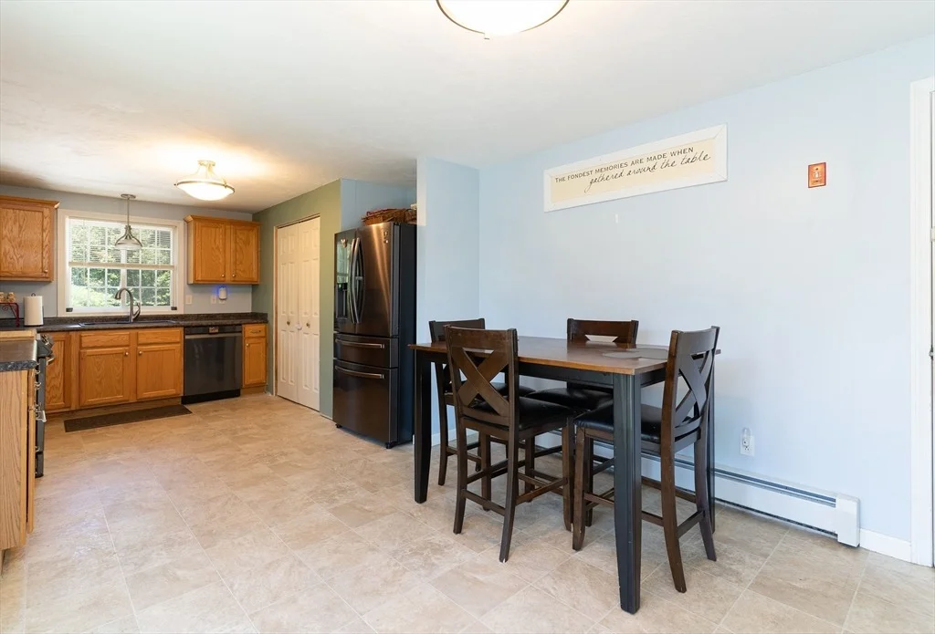 Photo of 632 Southbridge Road