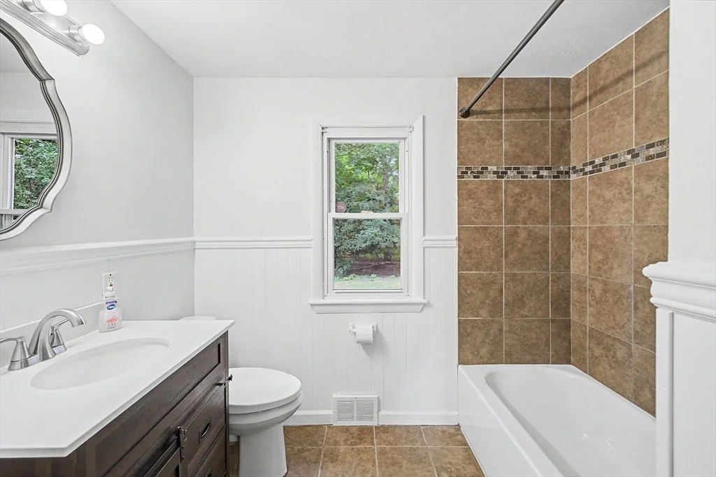 Photo of 9 Moss Rd