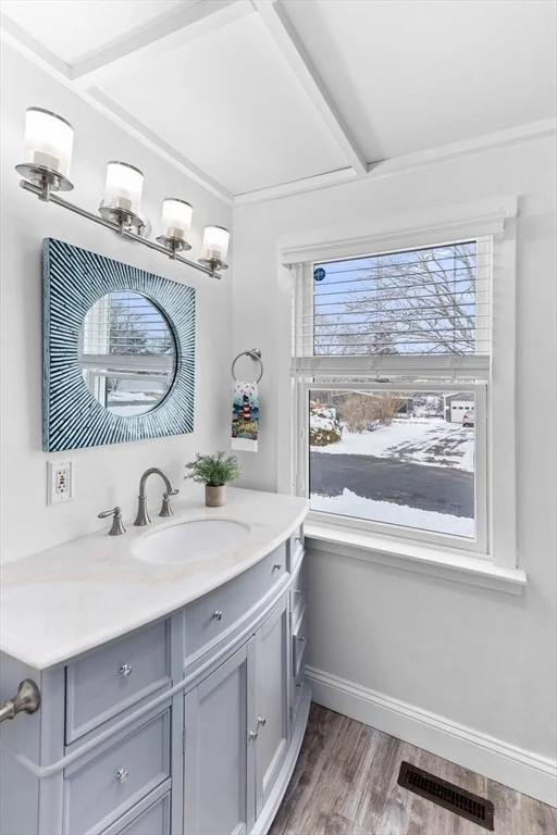 Photo of 27 Harrison Ave