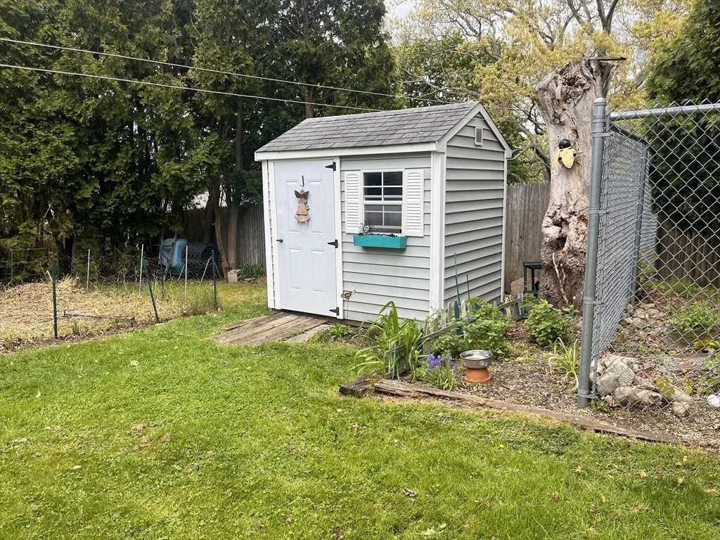 Photo of 12 Willow Tree Rd