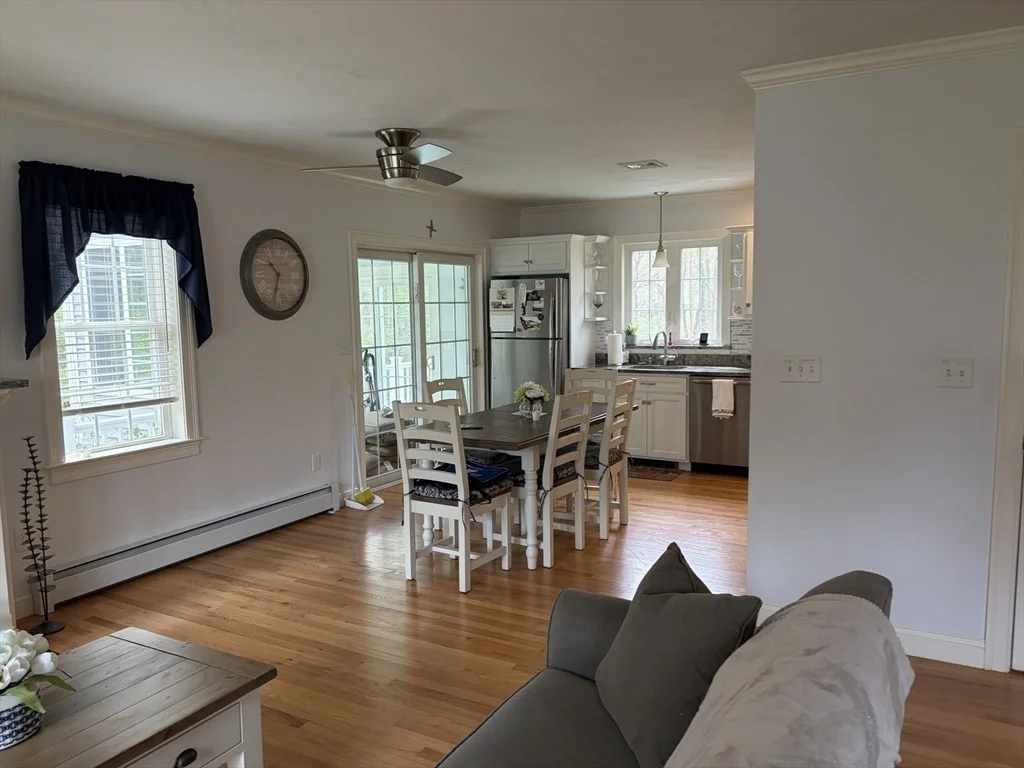 Photo of 71 West Spring St.