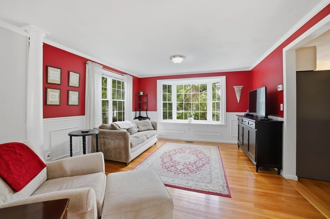 Photo of 72 Palomino Dr