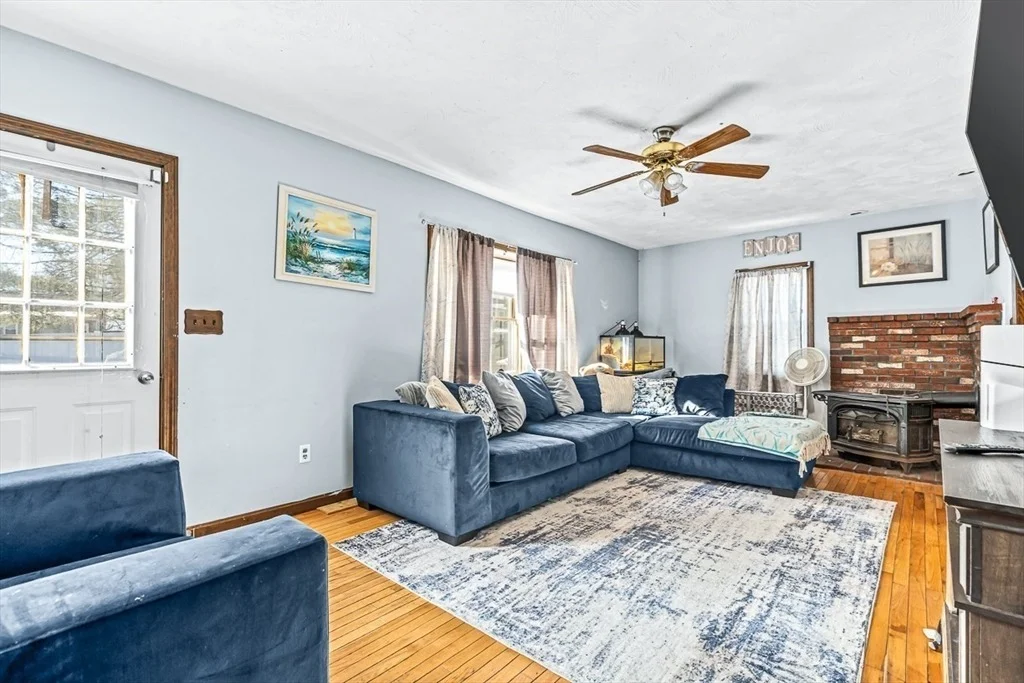 Photo of 1 Poplar St.