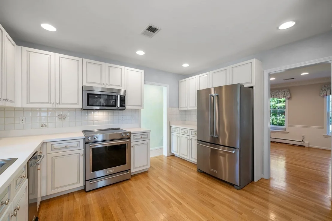 Photo of 14 Powder House Cir