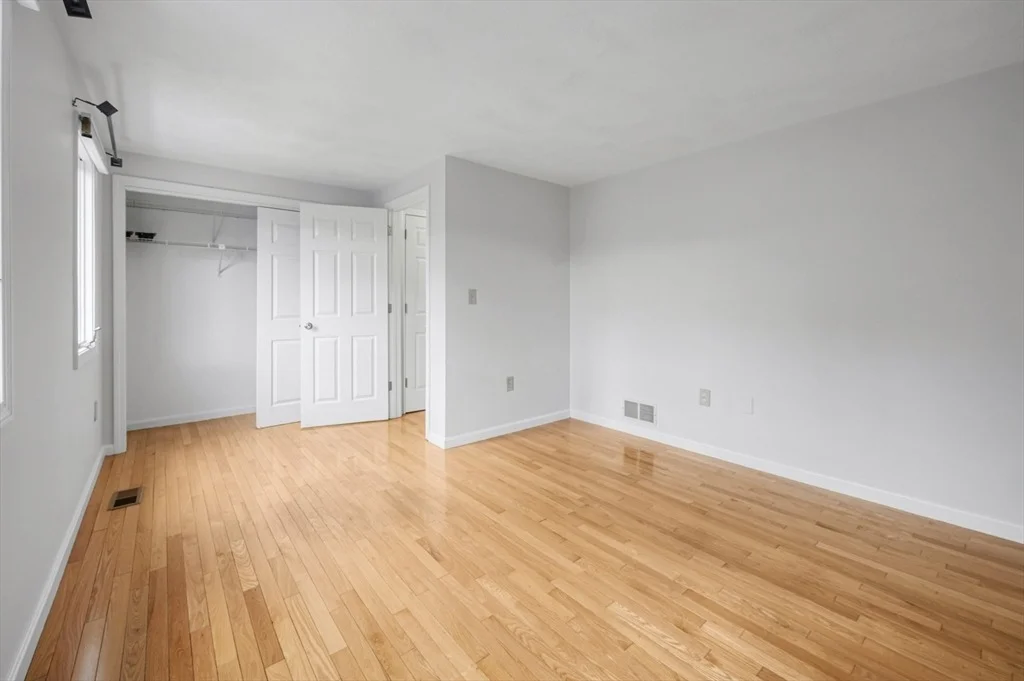 Photo of Unit 3 at 4 Deer Path