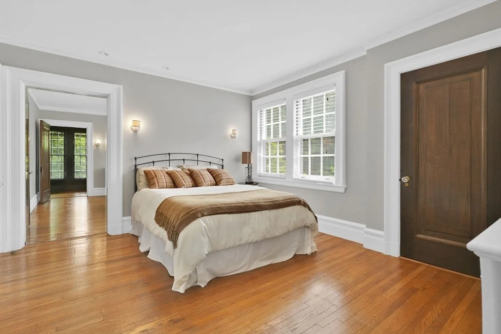 Photo of 135 Forest Glen Rd
