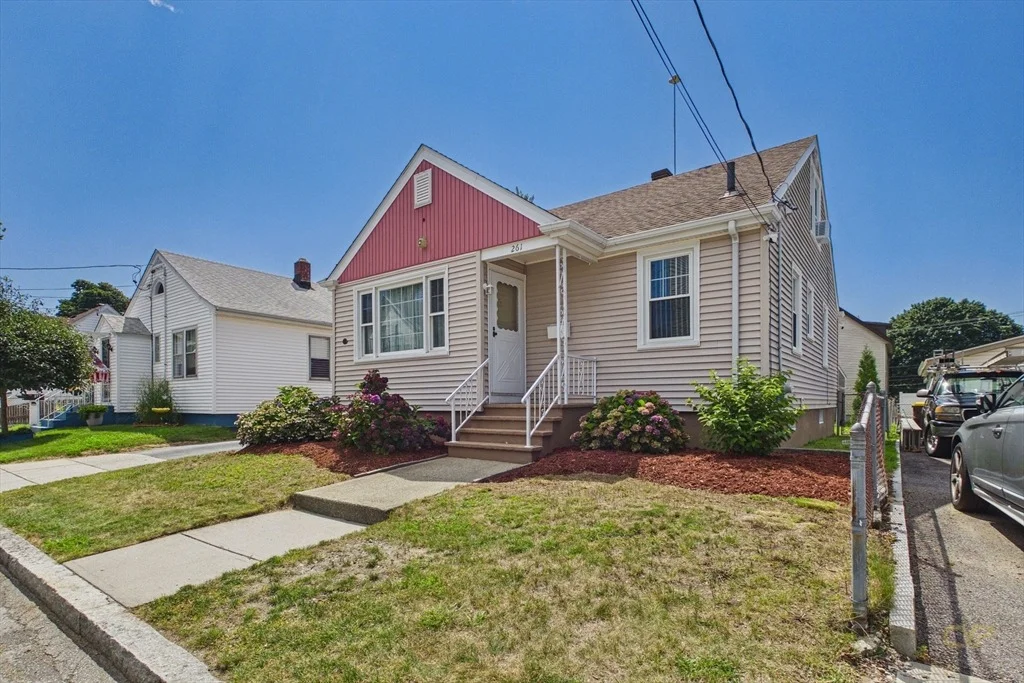 Photo of 261 Ames St